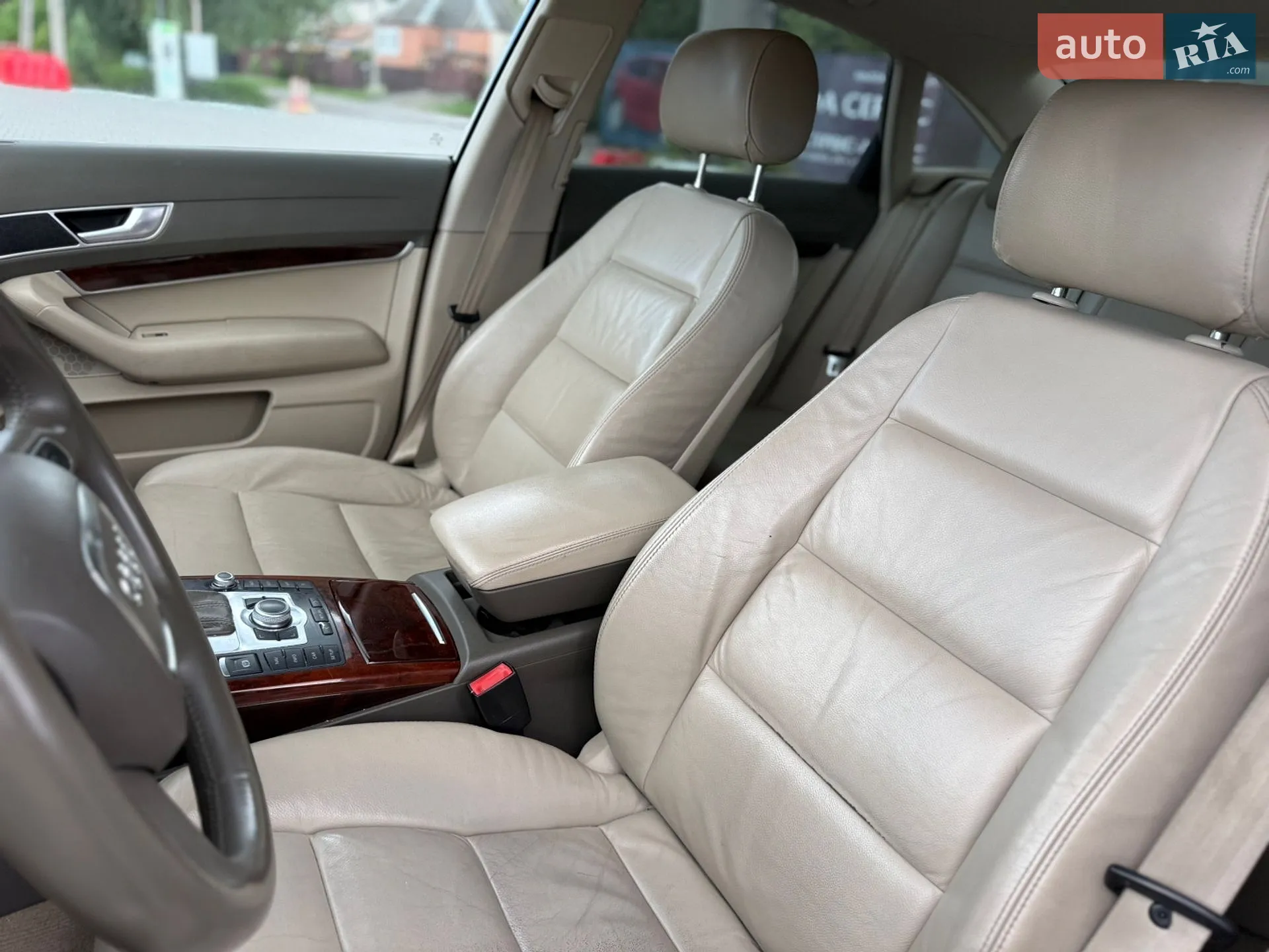 2010 Audi A6 - мініатюра 13
