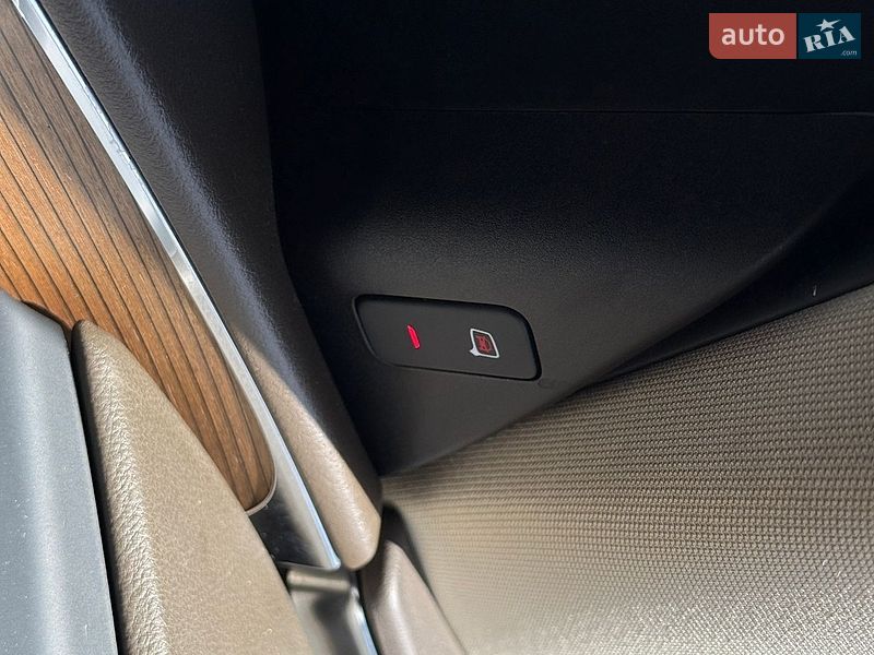 Седан Audi A6 2016 в Мукачевому