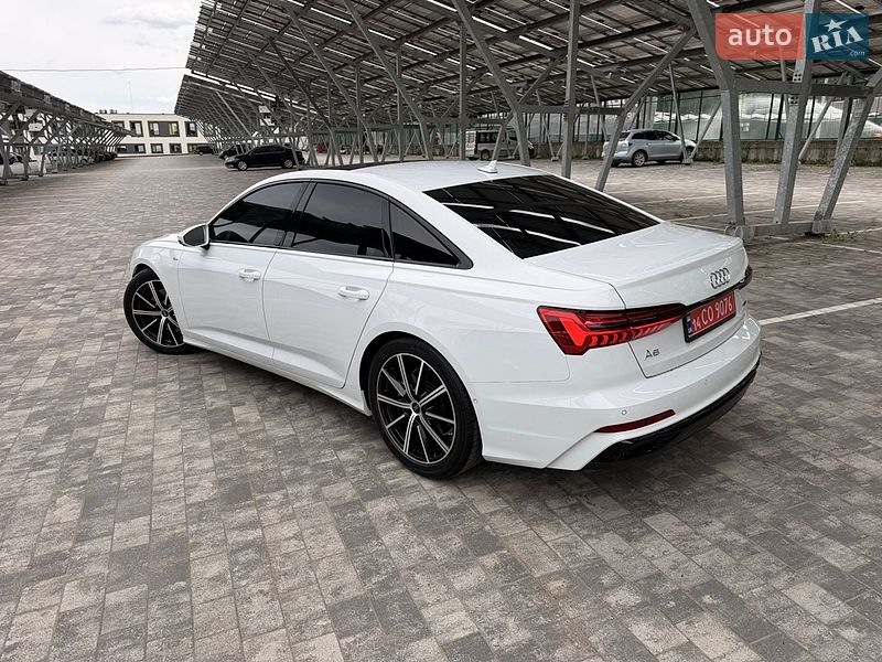 Седан Audi A6 2024 в Львове