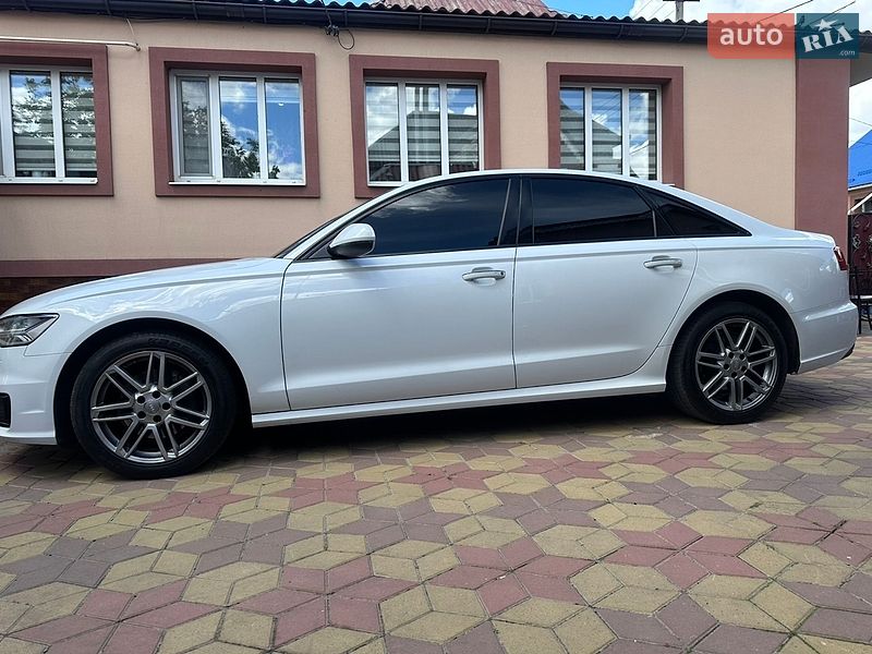 Седан Audi A6 2016 в Харькове
