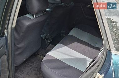 Седан Audi A6 1995 в Кременце