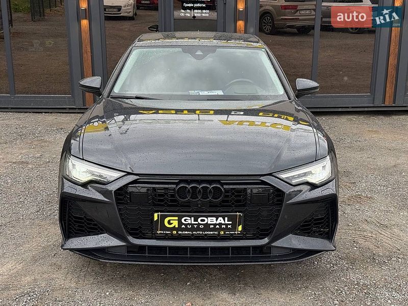 Седан Audi A6 2022 в Львове