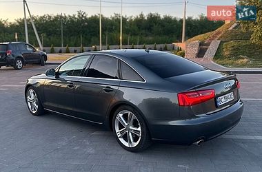 Седан Audi A6 2013 в Мостиске