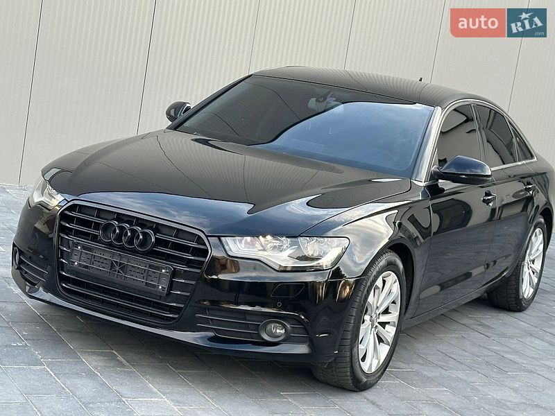 Седан Audi A6 2011 в Ужгороде