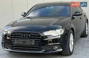 Седан Audi A6 2011 в Ужгороде