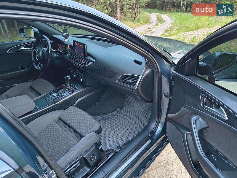 Седан Audi A6 2012 в Лебедині