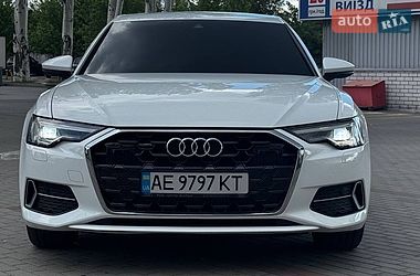 Седан Audi A6 2023 в Дніпрі