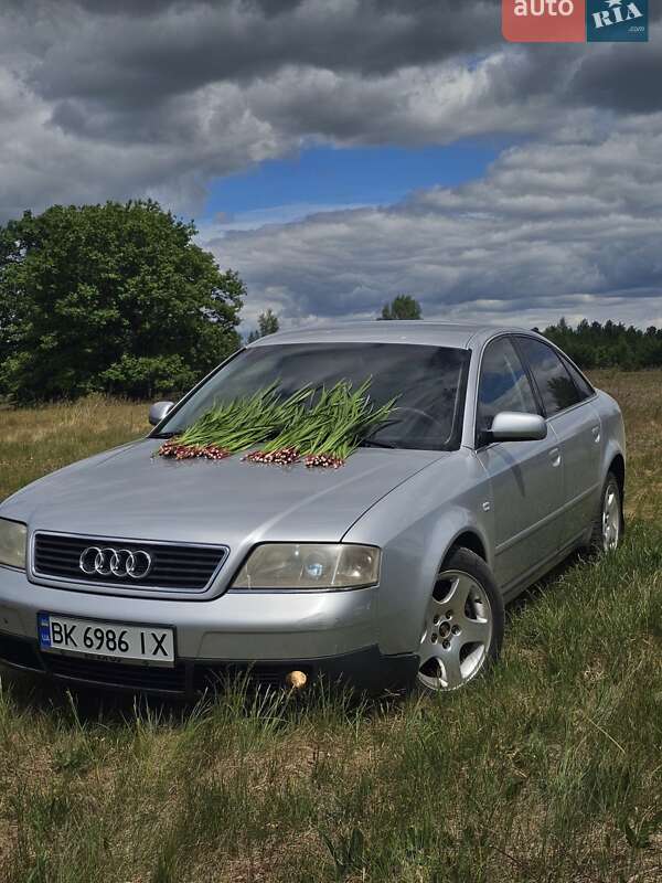 Седан Audi A6 1999 в Сарнах