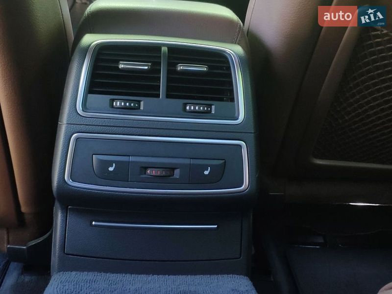 Седан Audi A6 2014 в Луцке