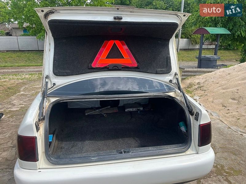 Седан Audi A6 1996 в Сокирянах