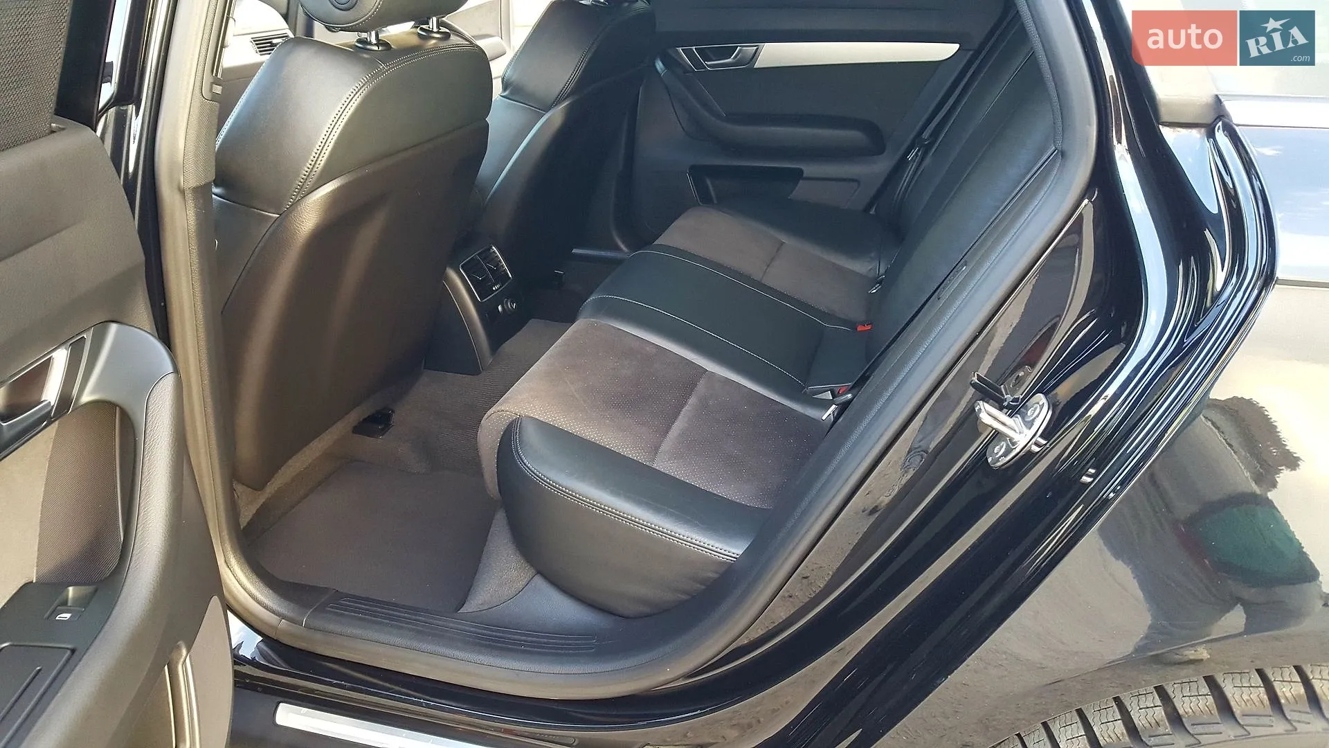2011 Audi A6 - мініатюра 41