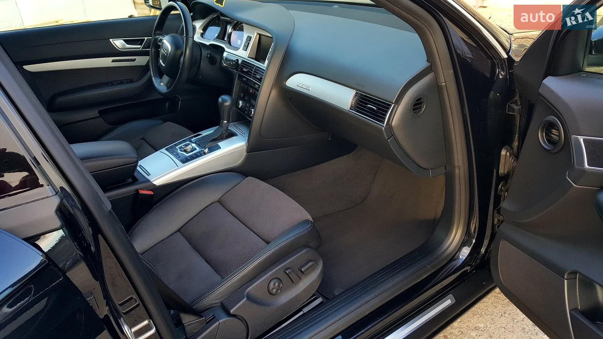 2011 Audi A6 - мініатюра 48