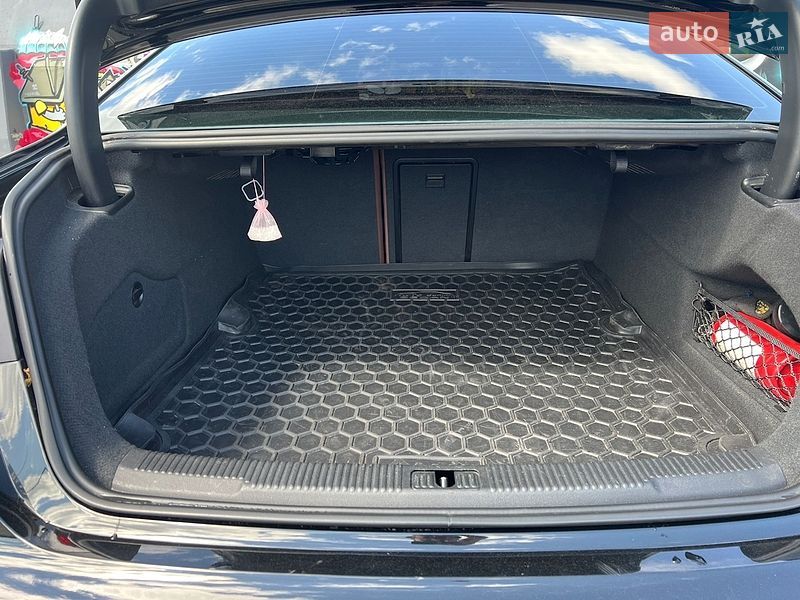 Седан Audi A6 2015 в Києві