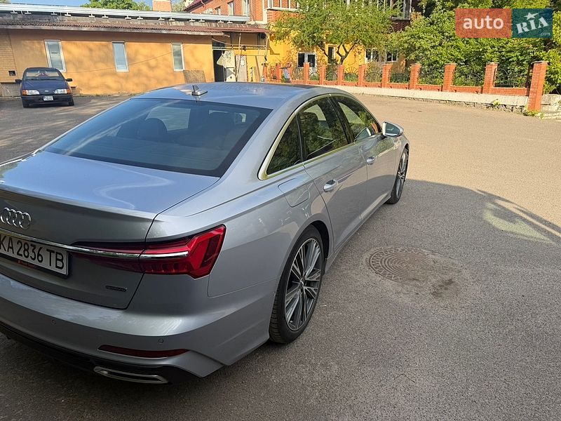 Седан Audi A6 2018 в Киеве
