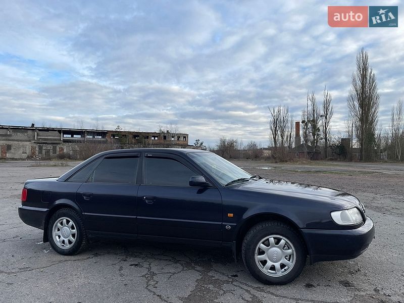 Седан Audi A6 1997 в Заречном