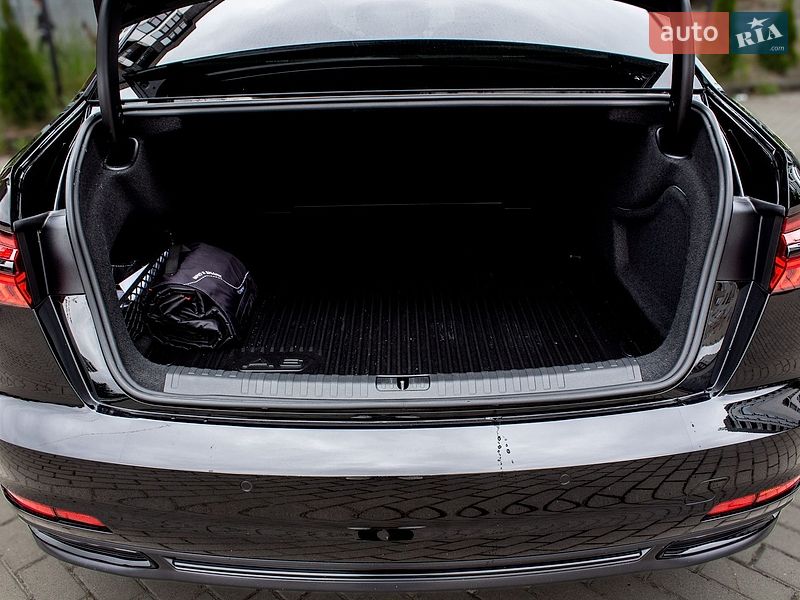 Седан Audi A6 2018 в Львові