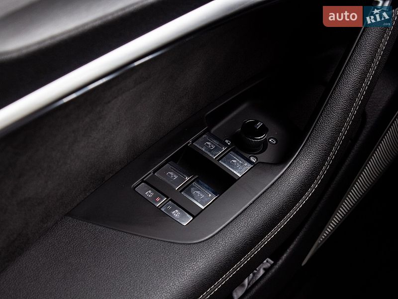Седан Audi A6 2018 в Львові