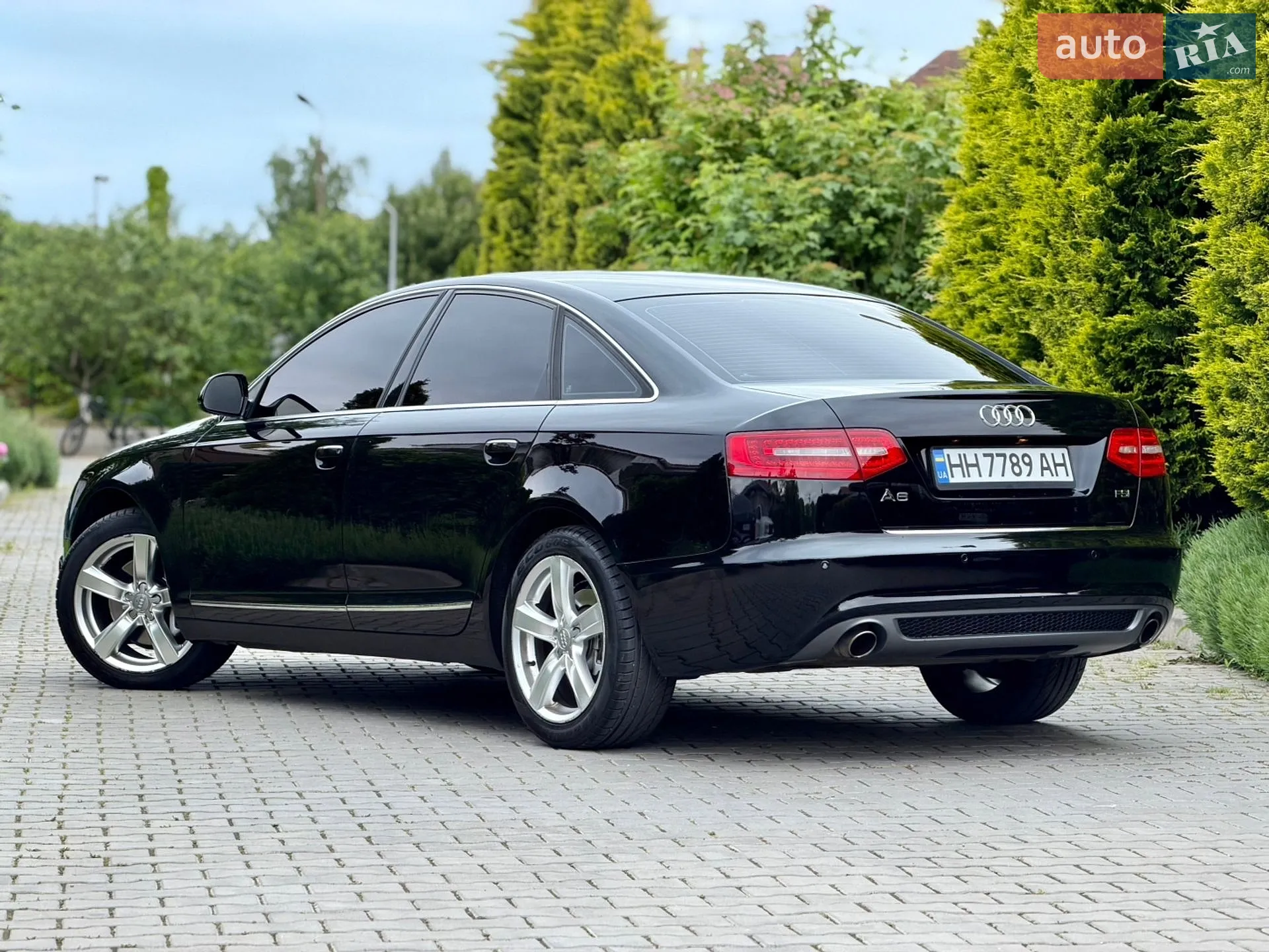 2010 Audi A6 - мініатюра 8