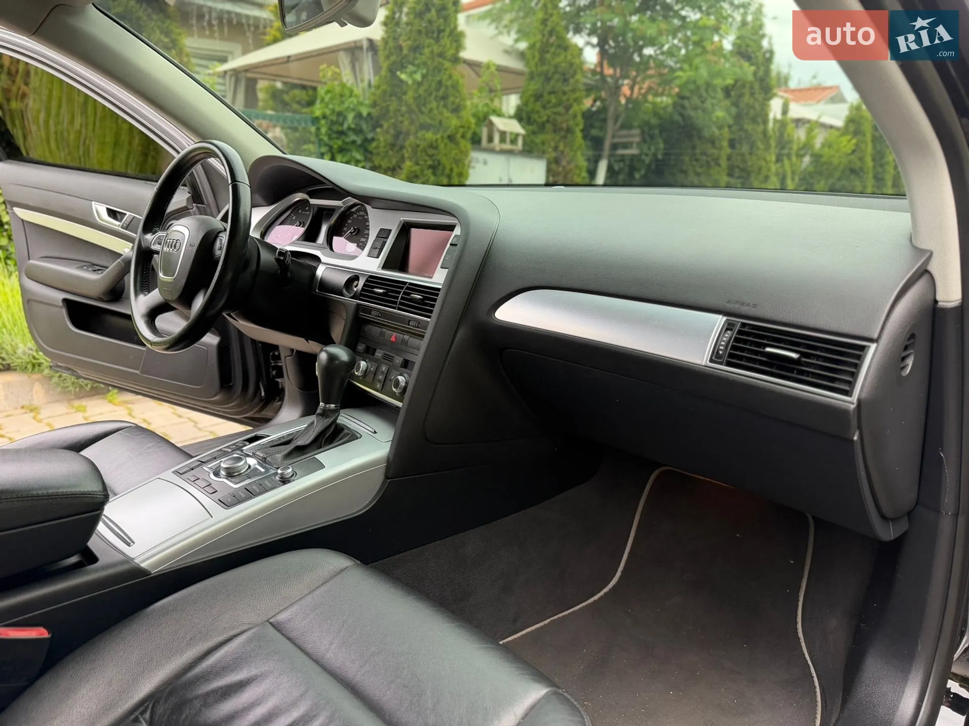 2010 Audi A6 - мініатюра 33