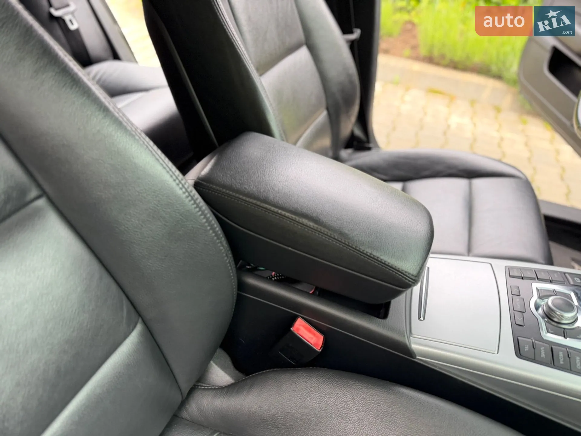 2010 Audi A6 - мініатюра 35