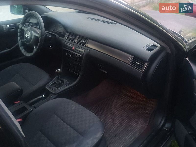 Седан Audi A6 1998 в Березане