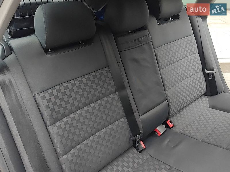 Универсал Audi A6 2002 в Ровно фото 76 Универсал Audi A6 2002 в Ровно