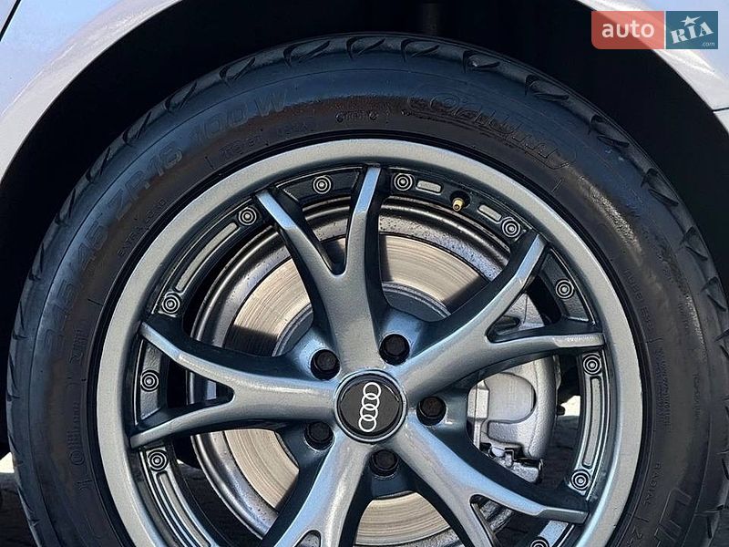 Универсал Audi A6 2006 в Межгорье