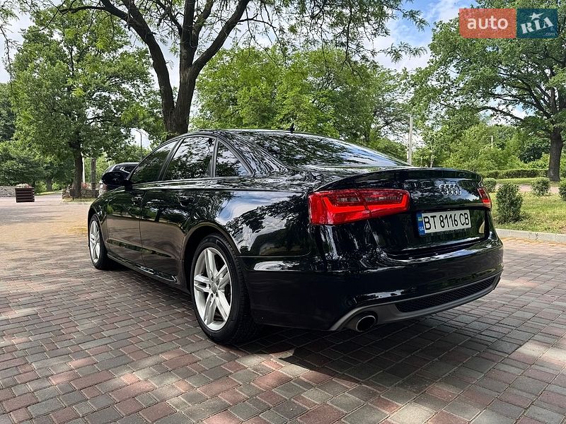 Седан Audi A6 2013 в Киеве