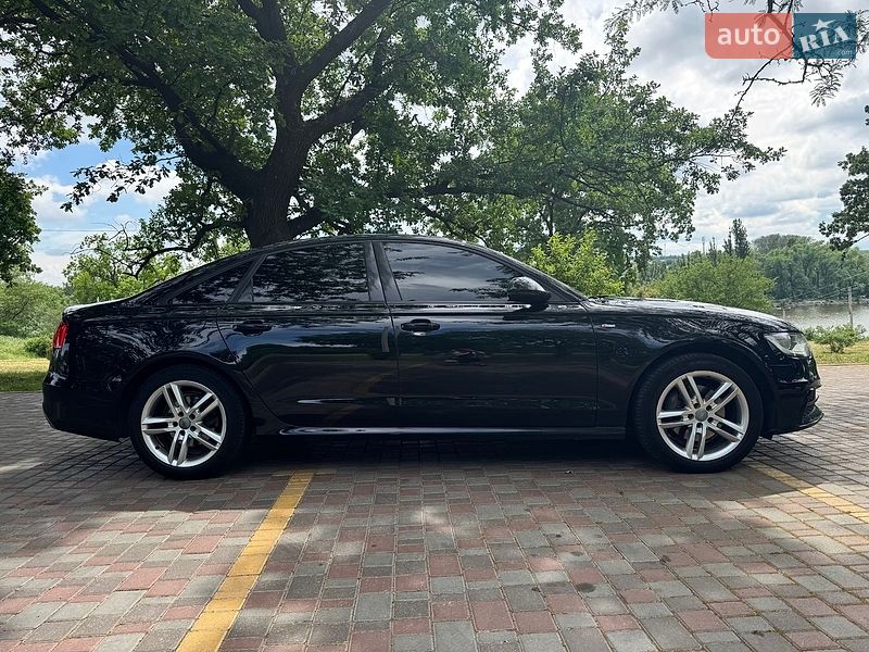 Седан Audi A6 2013 в Киеве