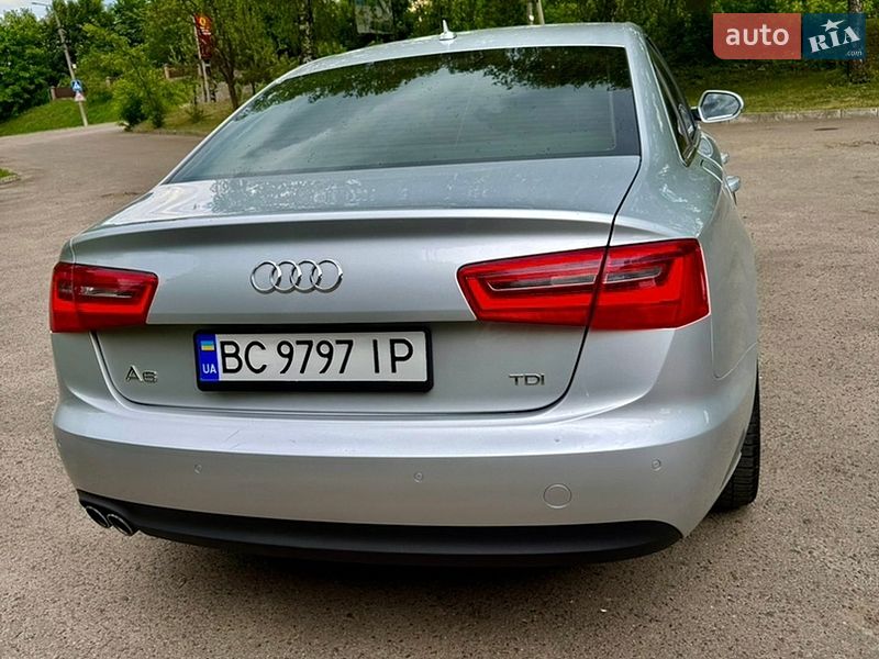 Седан Audi A6 2012 в Золочеве