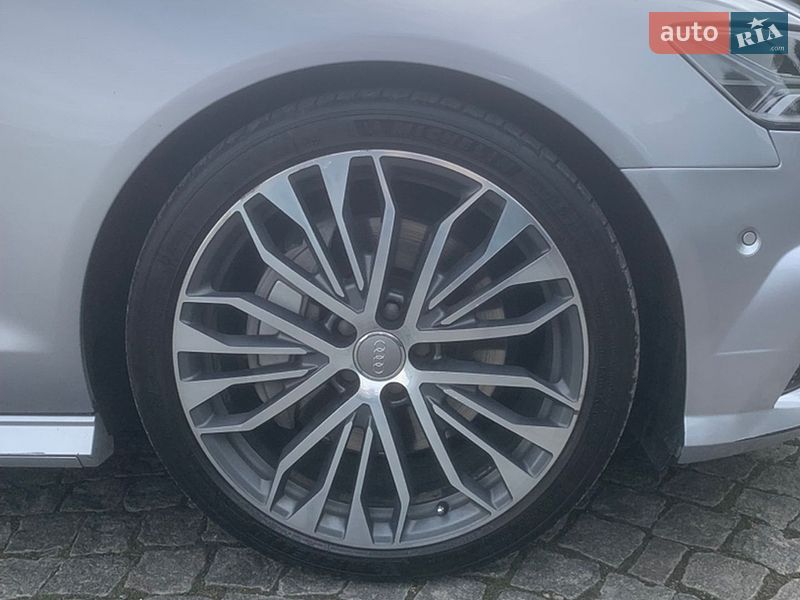 Седан Audi A6 2015 в Львові