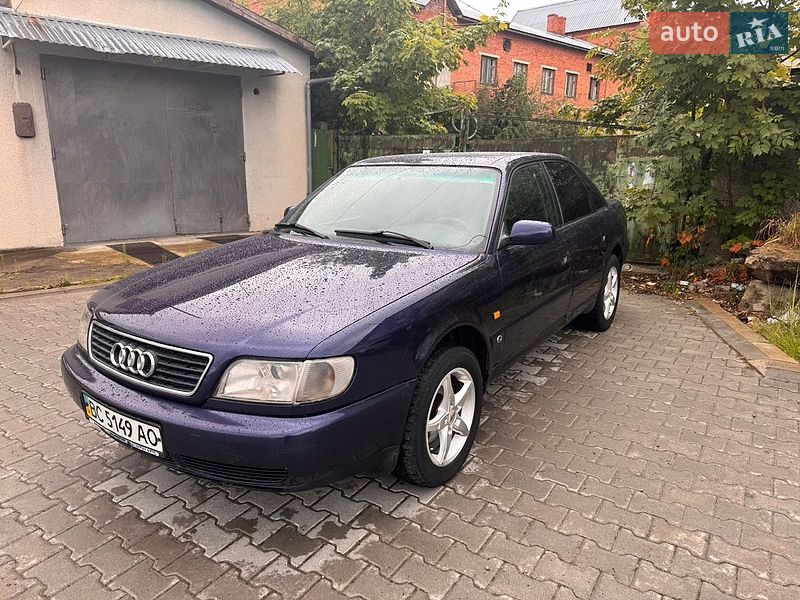 Седан Audi A6 1995 в Львові