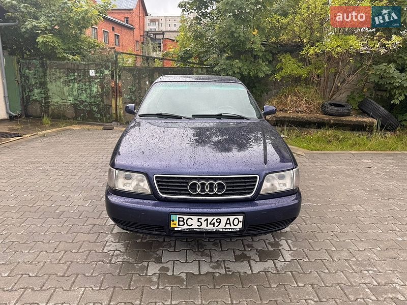 Седан Audi A6 1995 в Львові