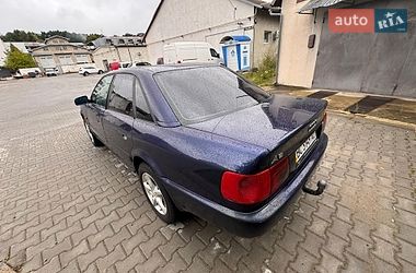 Седан Audi A6 1995 в Львові