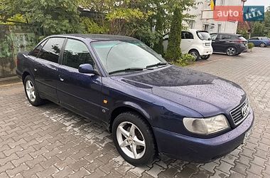 Седан Audi A6 1995 в Львові