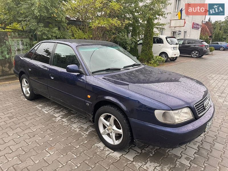 Седан Audi A6 1995 в Львові