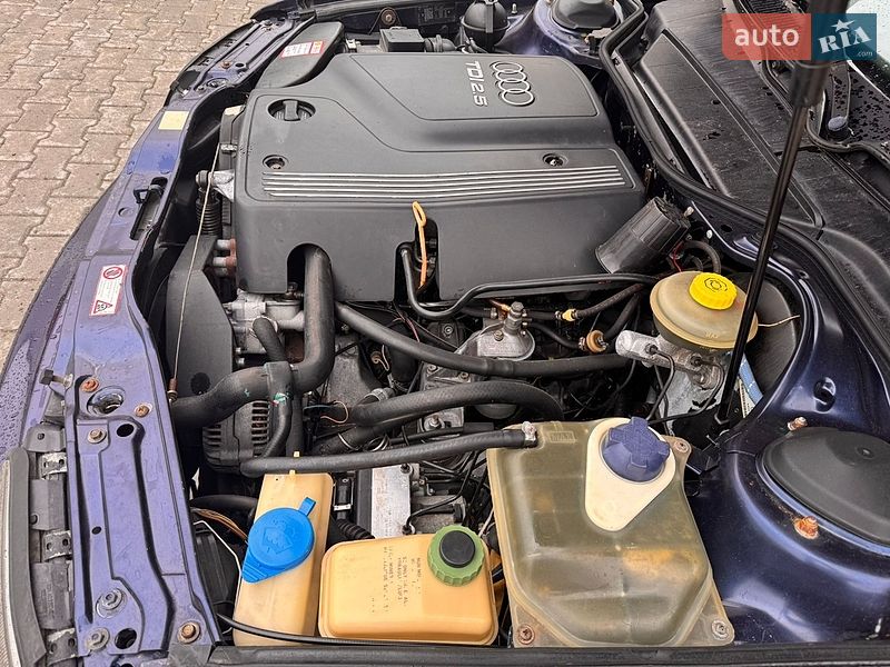 Седан Audi A6 1995 в Львові