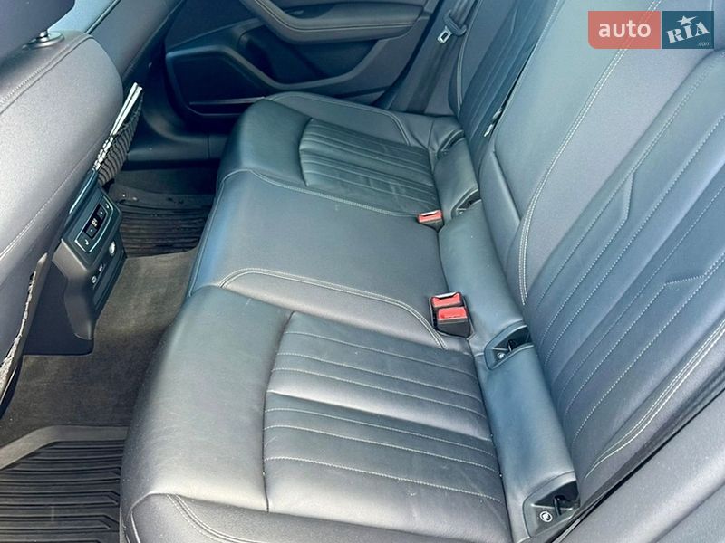 Седан Audi A6 2018 в Чорноморському