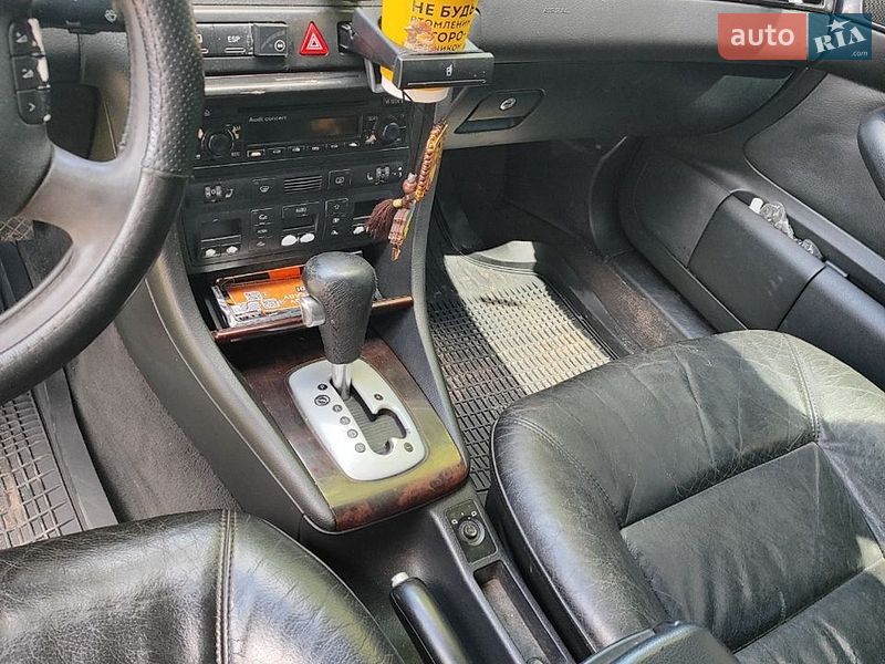 Седан Audi A6 2001 в Харькове