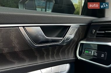 Седан Audi A6 2023 в Львові