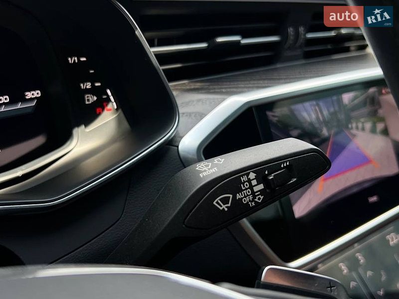 Седан Audi A6 2023 в Львові