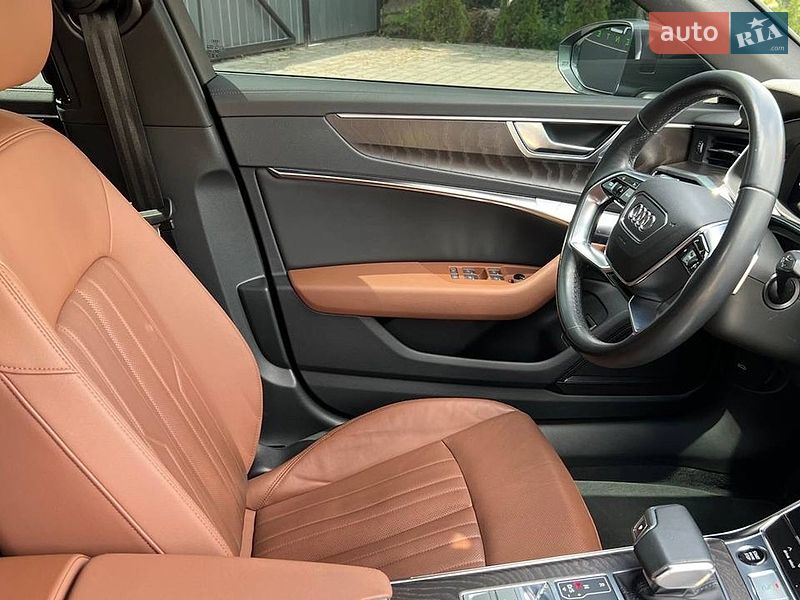 Седан Audi A6 2023 в Львові