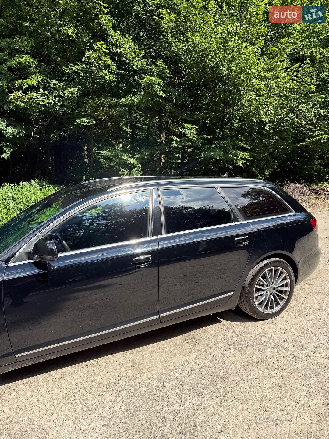 2010 Audi A6 - мініатюра 5