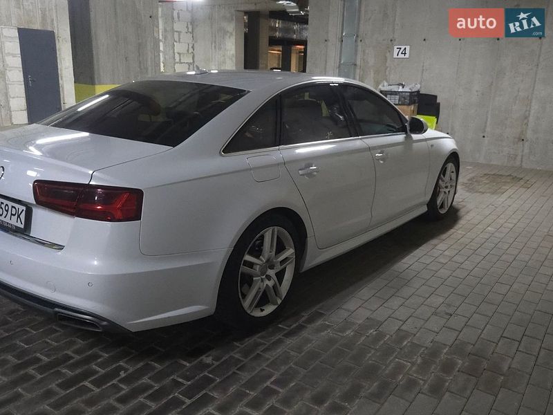 Седан Audi A6 2015 в Львове