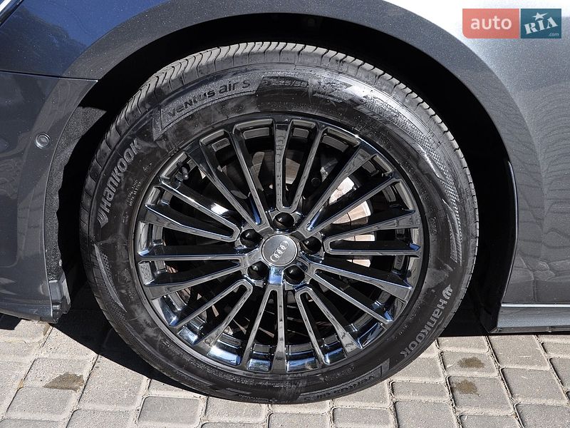 Седан Audi A6 2020 в Одессе