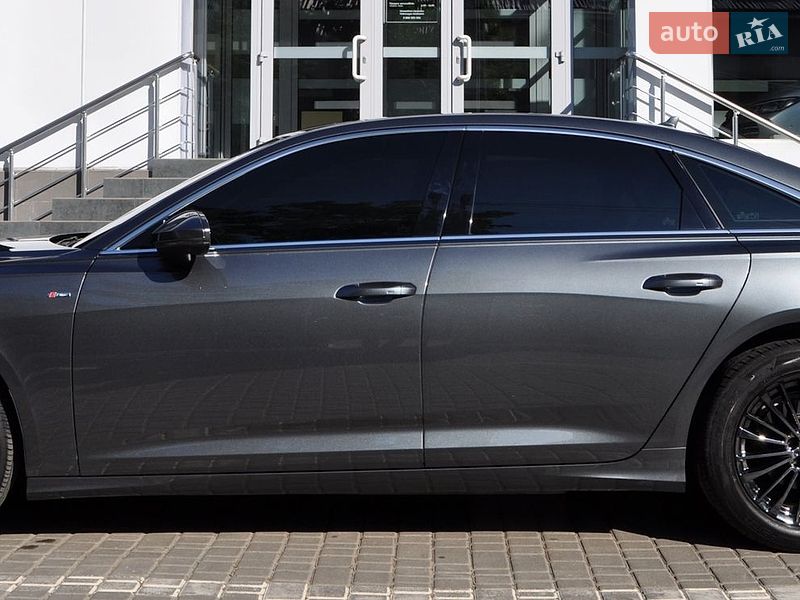 Седан Audi A6 2020 в Одессе