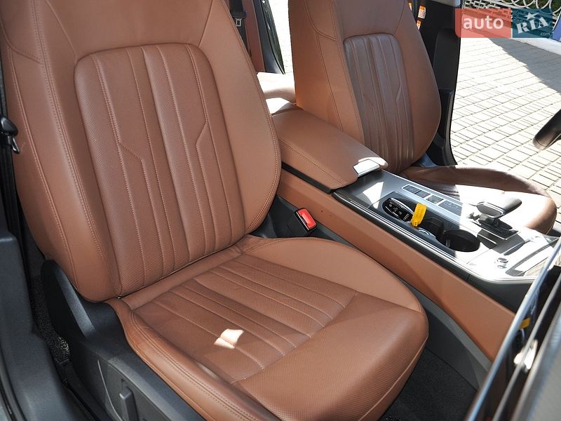 Седан Audi A6 2020 в Одессе