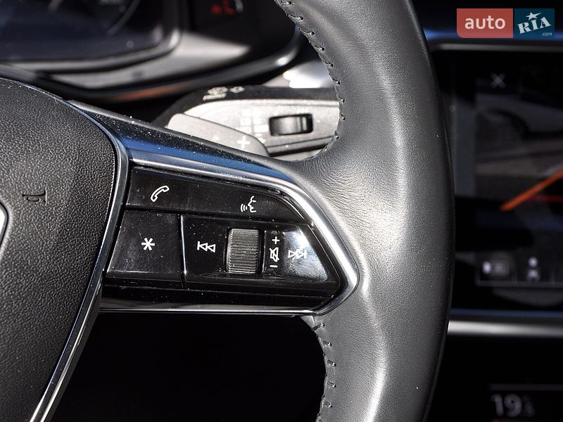 Седан Audi A6 2020 в Одессе