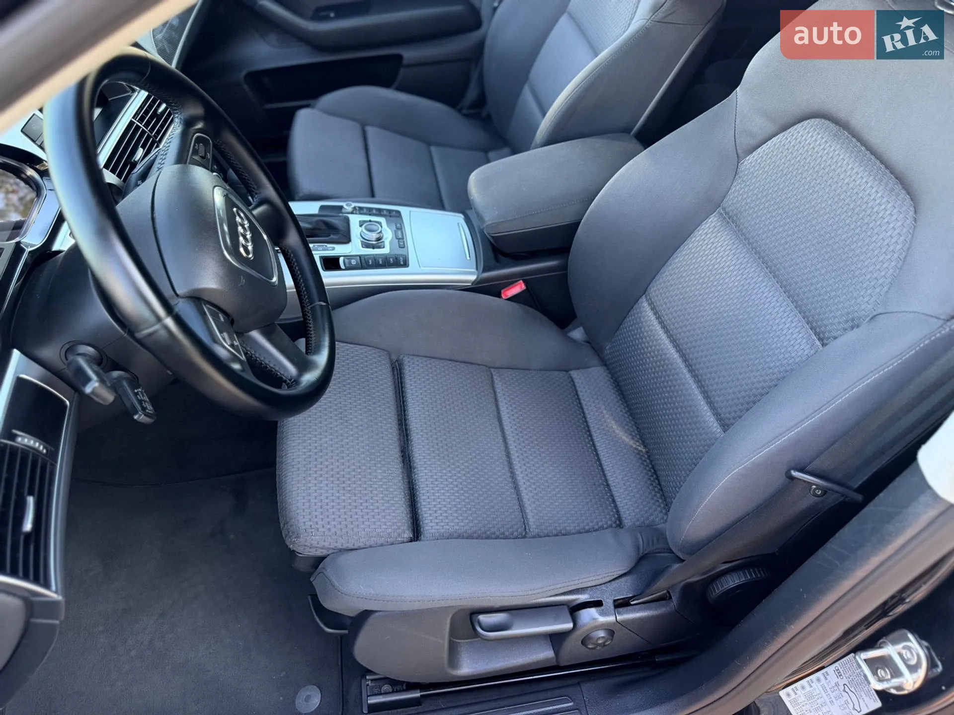 2010 Audi A6 - мініатюра 15