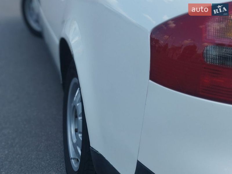 Седан Audi A6 1998 в Виннице